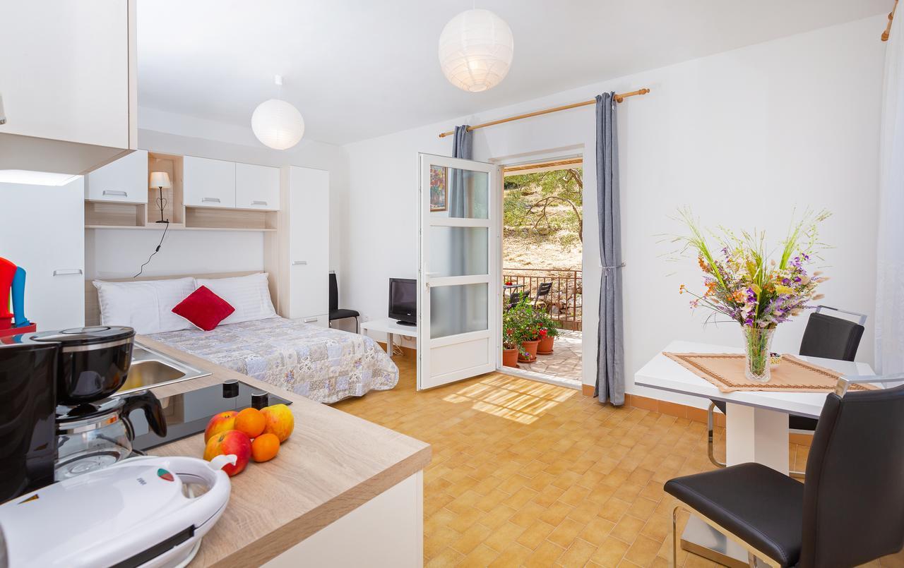 Apartments Elica Donje Celo Εξωτερικό φωτογραφία