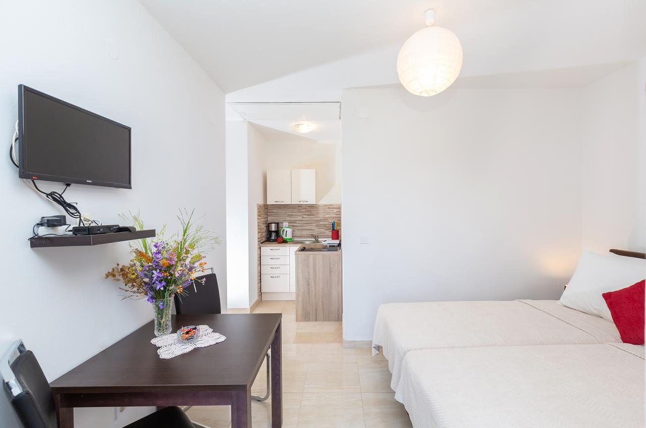 Apartments Elica Donje Celo Εξωτερικό φωτογραφία